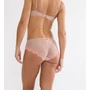 Kép 2/2 - Triumph Comfort Glam Hipster női alsó - barackszín